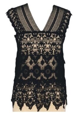 Rare! Johnny Was Black Crochet Lace V-Neck Tank - Size Medium